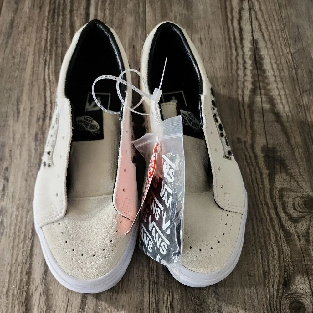 Vans Soft Suede Marshmallow/Dalmation SK8-Low Skate Shoe Women's 6.5 Men's 5